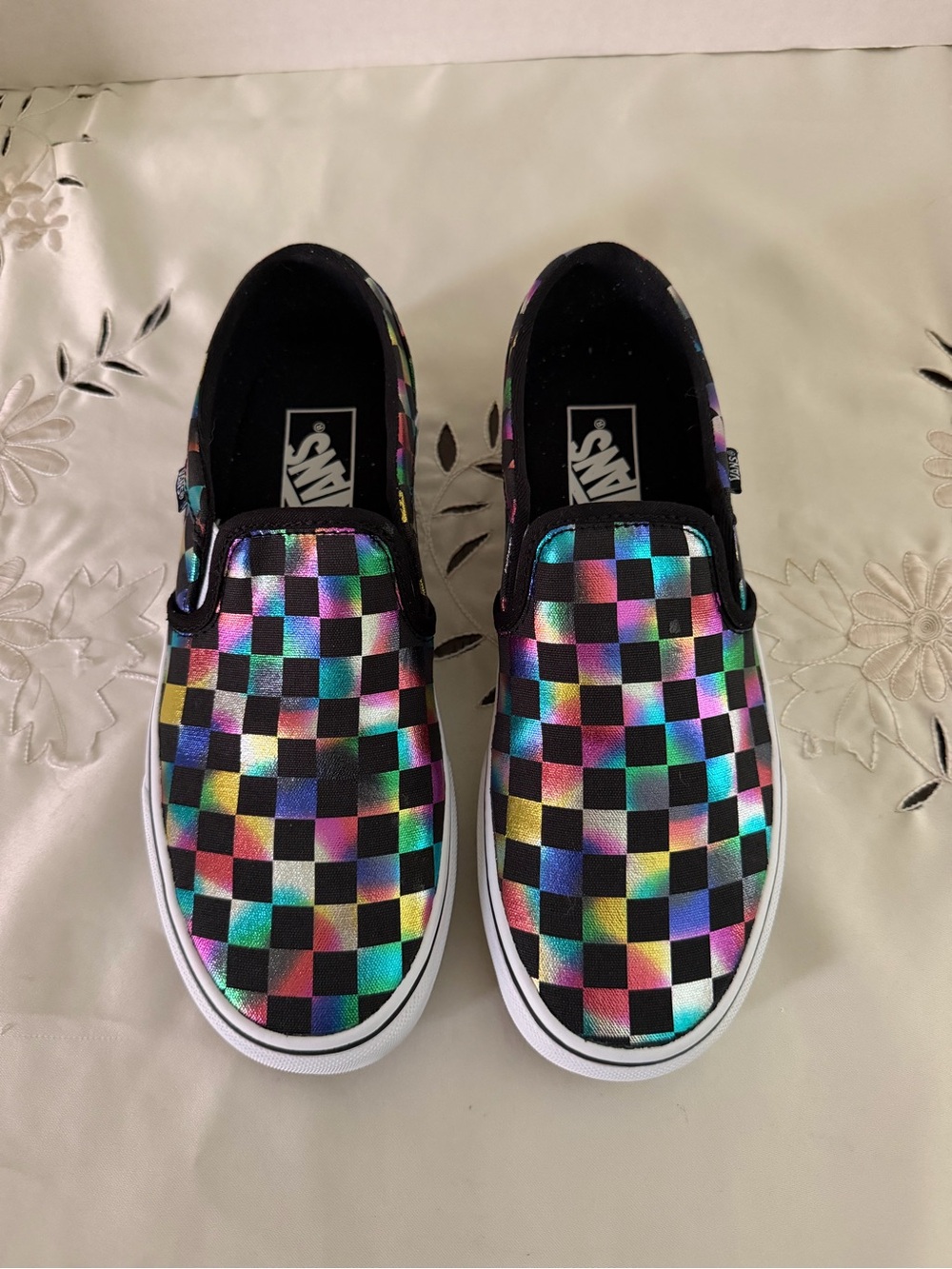 Vans Ward Black & Rainbow Iridescent Checkered Sneakers Womens Size 7.5 NIB - Picture 2 of 7